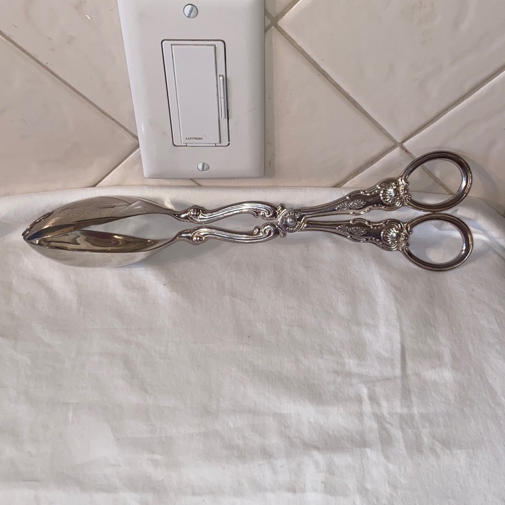 Vintage Sheffield Silver plated salad Tongs